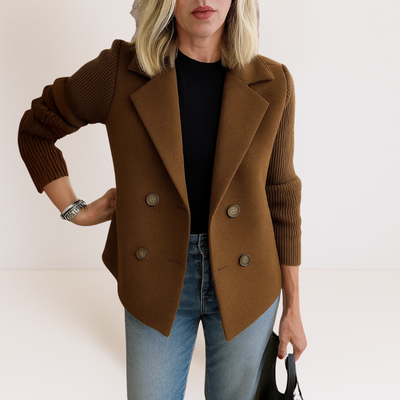 Étaín – Elegant Jacket with Knitted Sleeves