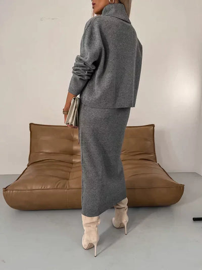 Tressa – Dress with Matching Turtleneck