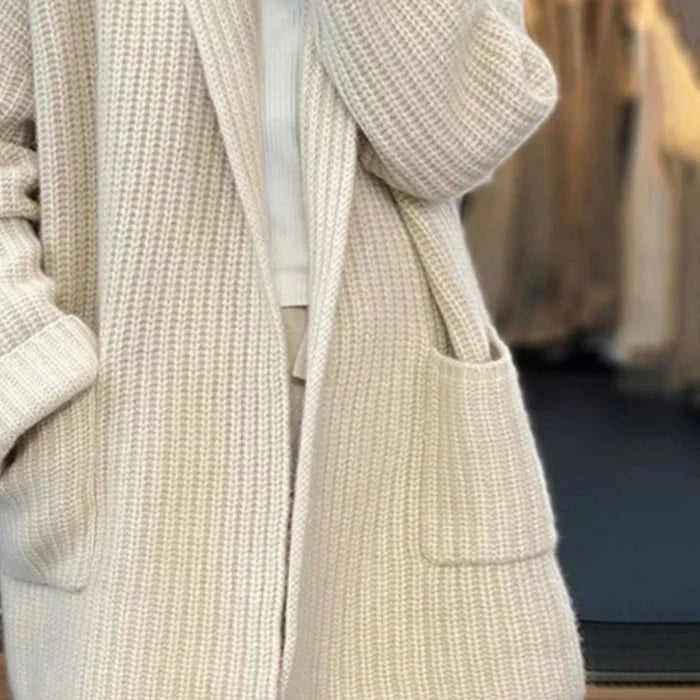 Fiachra – Elegant Cosy Coat