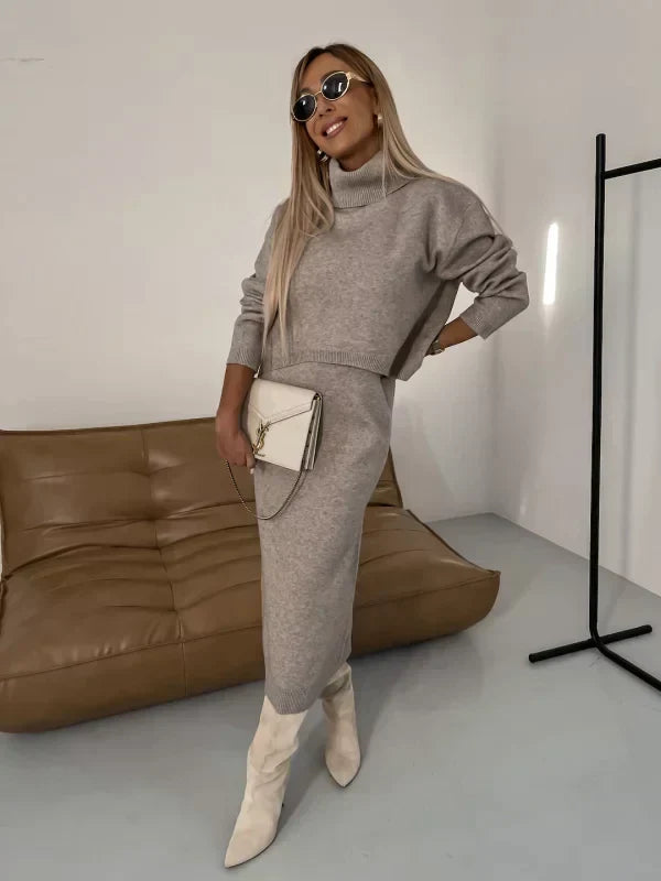 Tressa – Dress with Matching Turtleneck