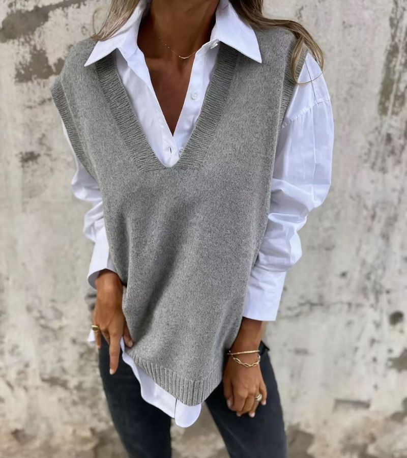 Fionuir – V-Neck Knitted Vest
