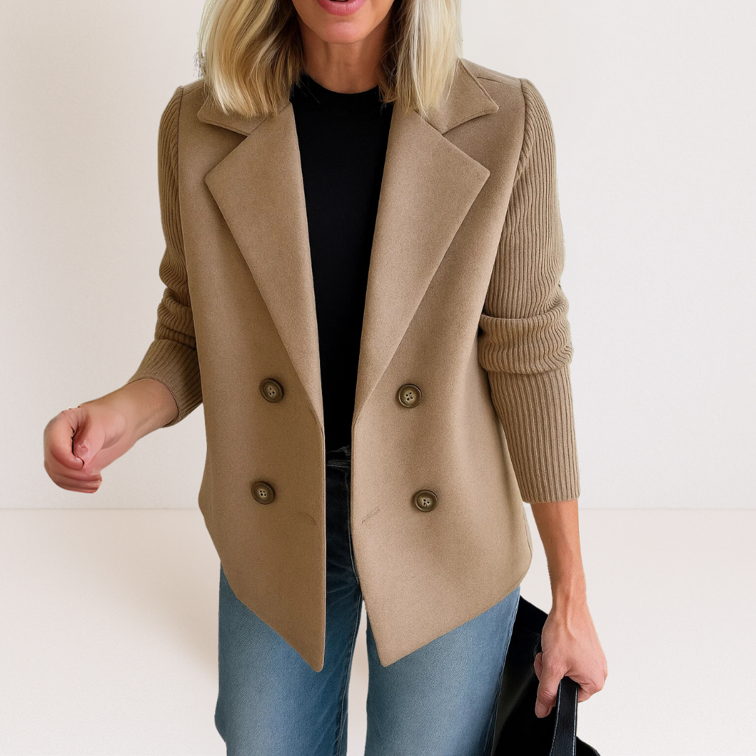 Étaín – Elegant Jacket with Knitted Sleeves