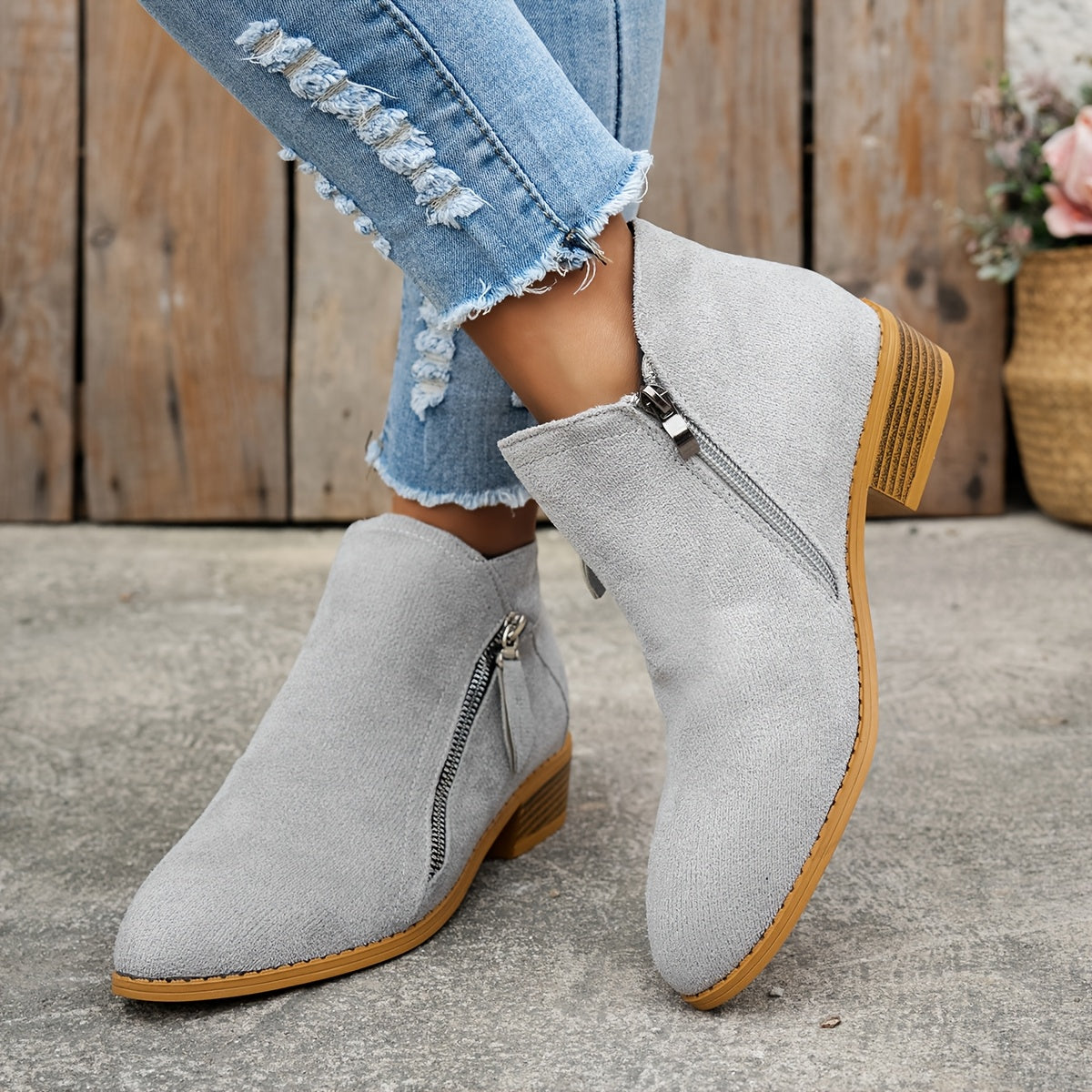 Noinín – Elegant Orthopedic Shoes for Women