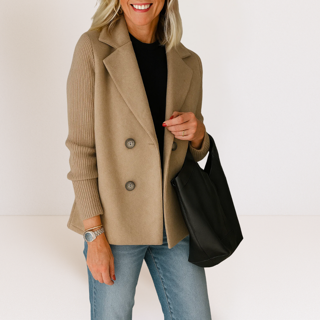Étaín – Elegant Jacket with Knitted Sleeves