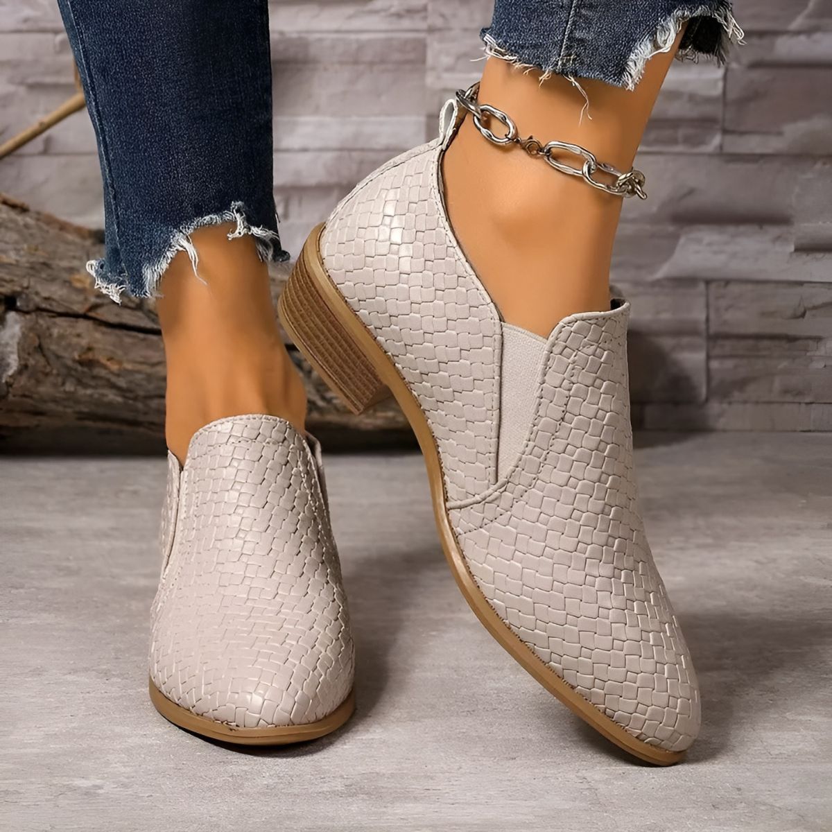 Deirdre – Vegan Leather Oxford Shoes
