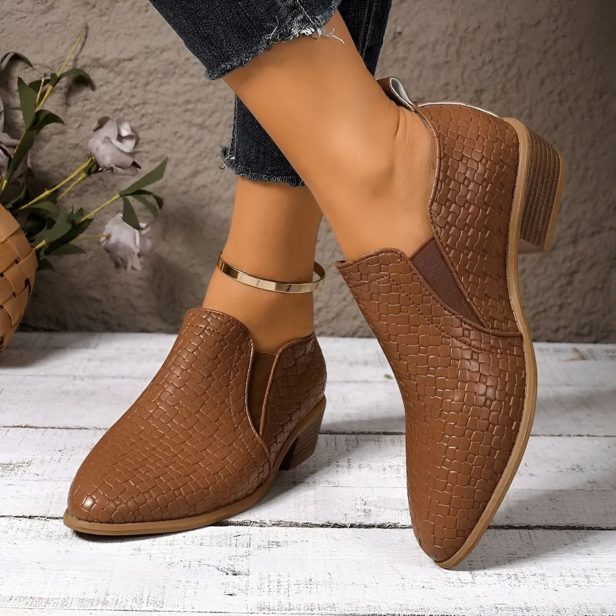 Deirdre – Vegan Leather Oxford Shoes