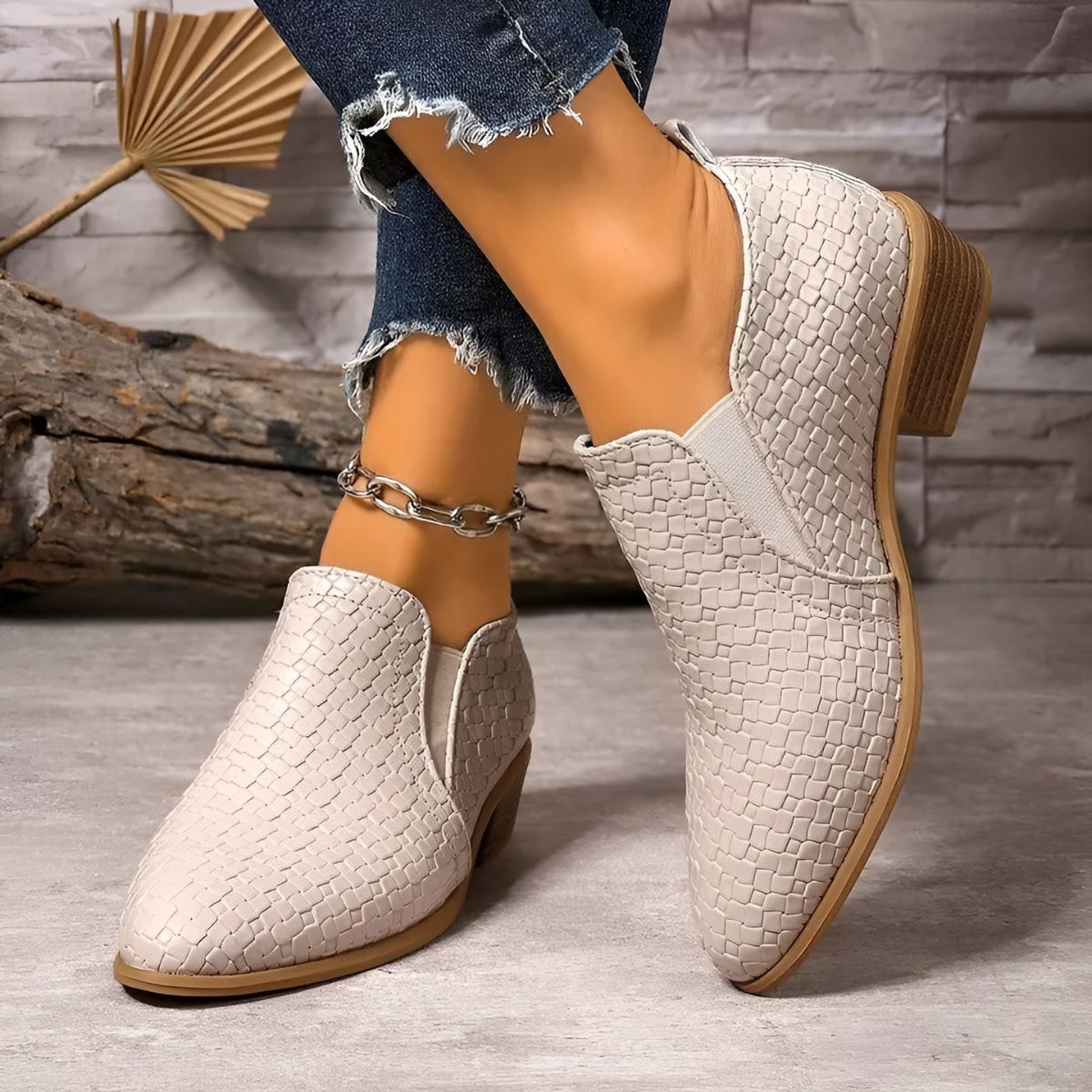 Deirdre – Vegan Leather Oxford Shoes