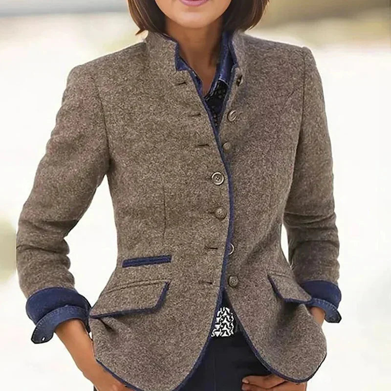 Treasa – Sophisticated Seasonal Jacket