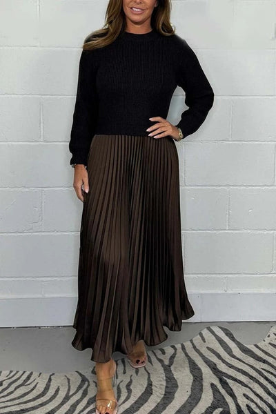 Ailinn – Maxi Dress with Sweater & Pleated Skirt
