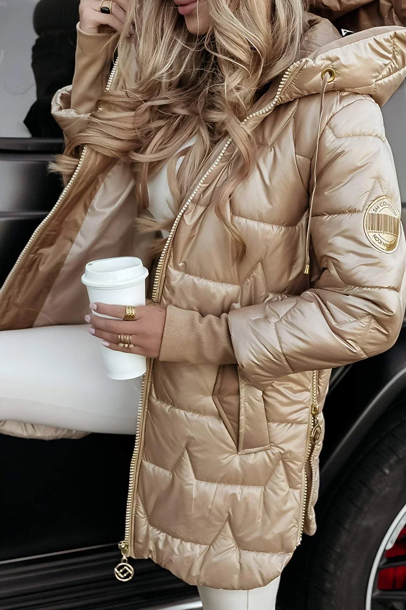Flann – Elegant Padded Winter Coat with Hood