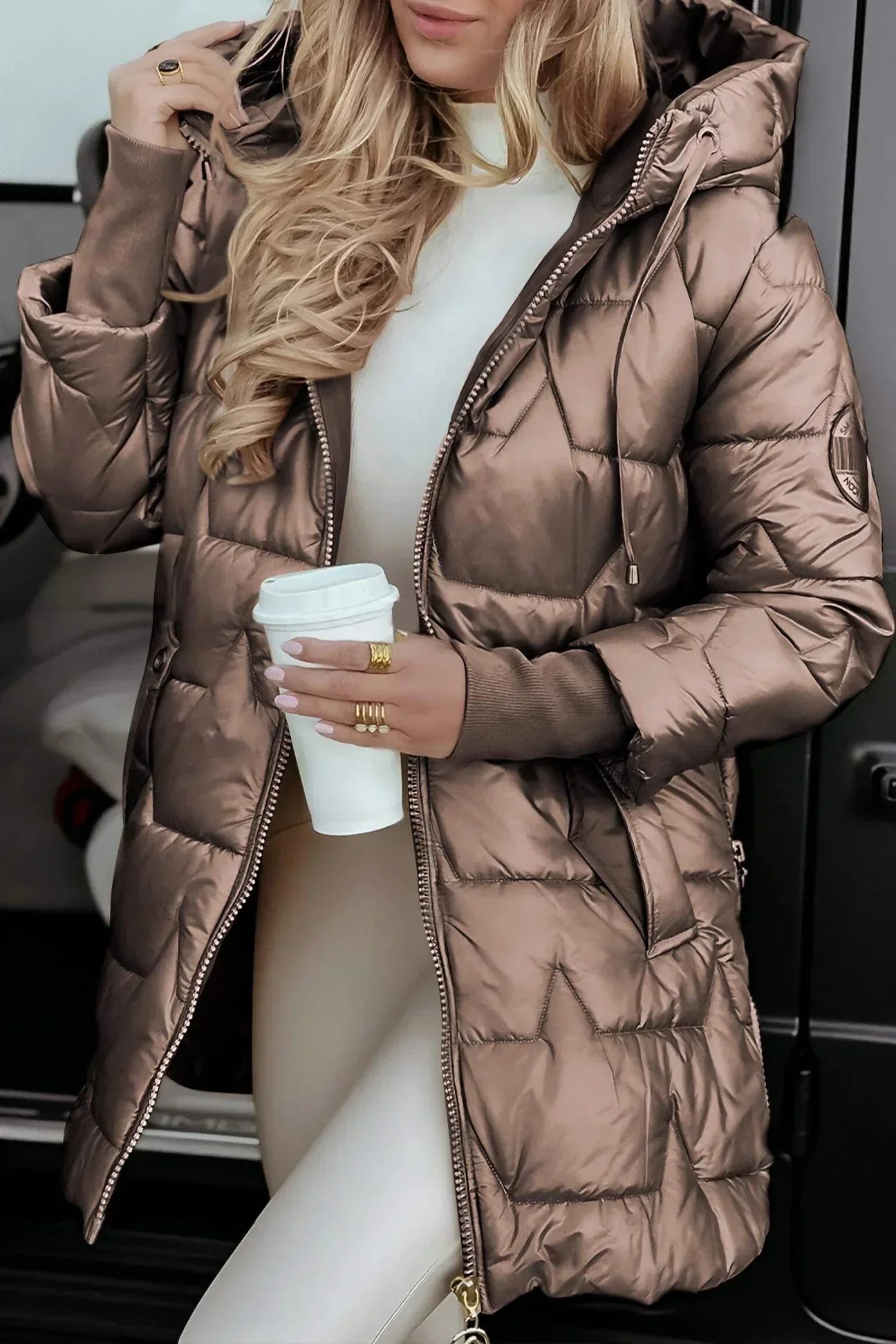 Flann – Elegant Padded Winter Coat with Hood