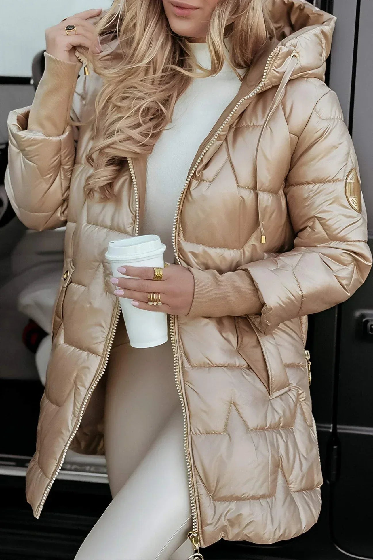 Flann – Elegant Padded Winter Coat with Hood