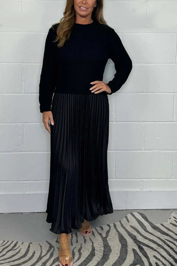 Ailinn – Maxi Dress with Sweater & Pleated Skirt