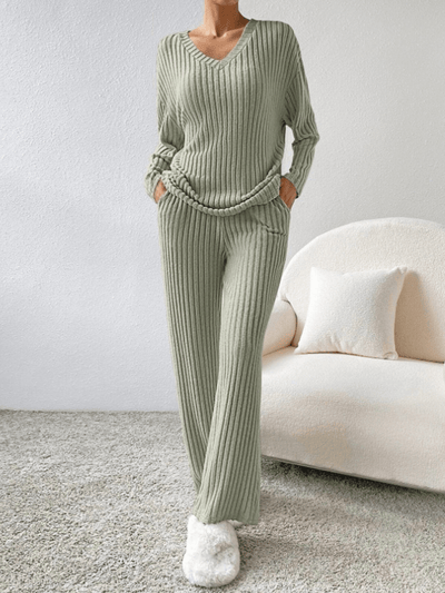 Ailionóra – Cosy & Comfortable Two-Piece Set