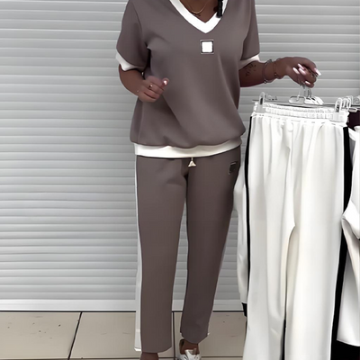 Celine – Casual Set with V-Neck Top and Pants